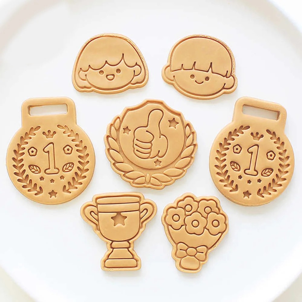 แม่พิมพ์คุกกี้รูปเหรียญรางวัล  - Kitchen Appliances For Baking บทวิจารณ์และราคา